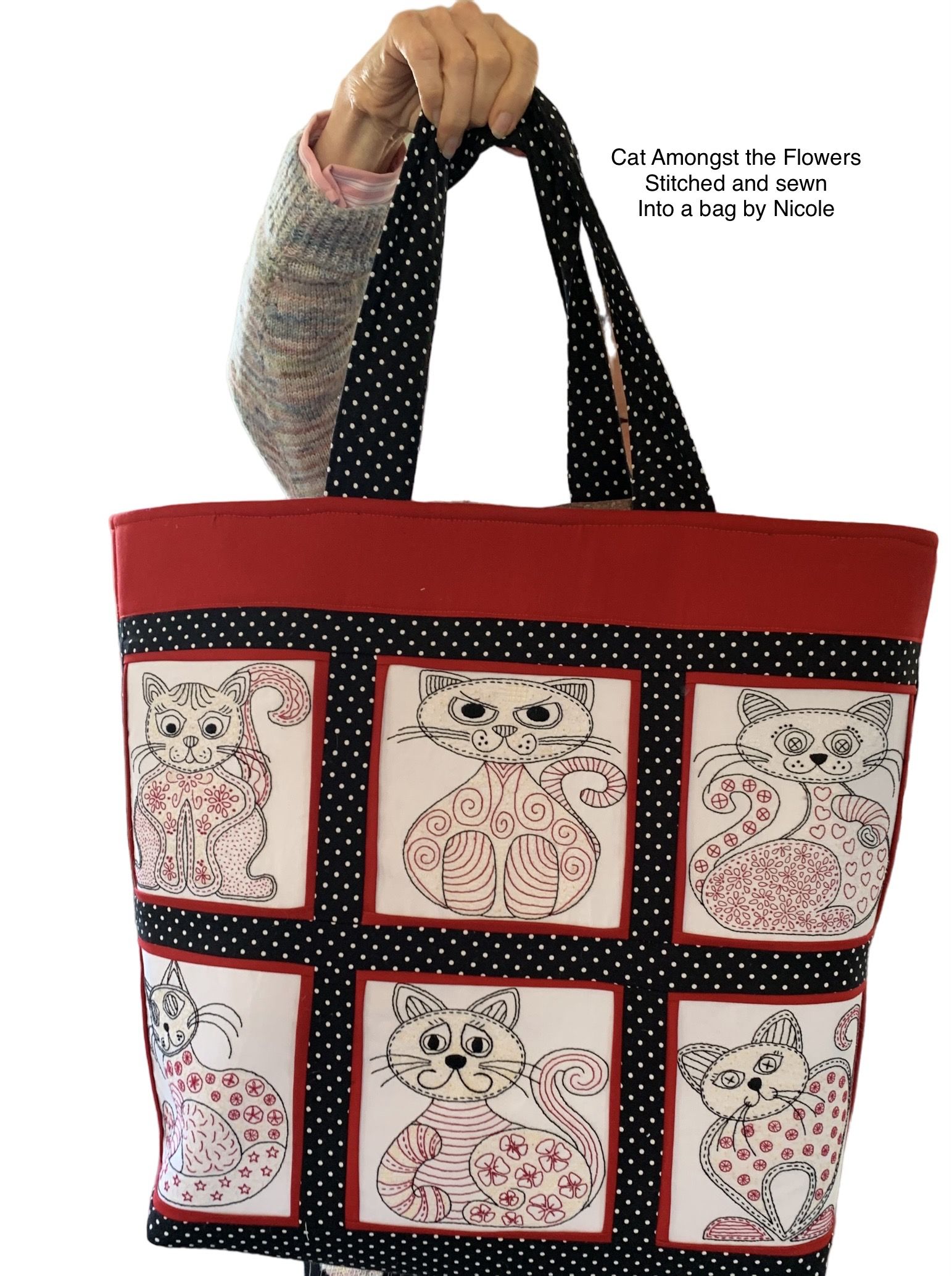 Cat amongst the flowers ~ bag by Nicole